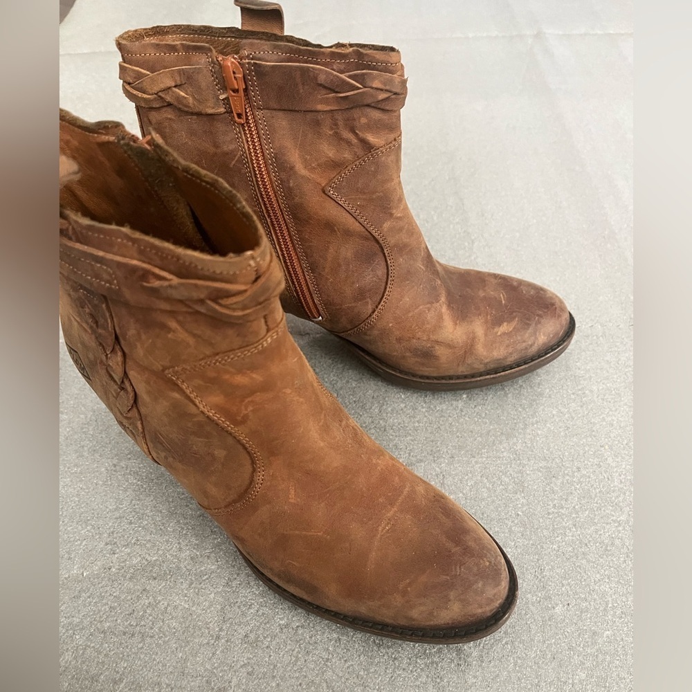 ❤️Host Picks❤️[41/US10]PLDM By Palladium Stony CSR Heel Boot Factory Distressed